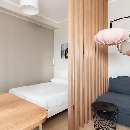 La Petite Maison Sur Le Toit Milan Exterior photo